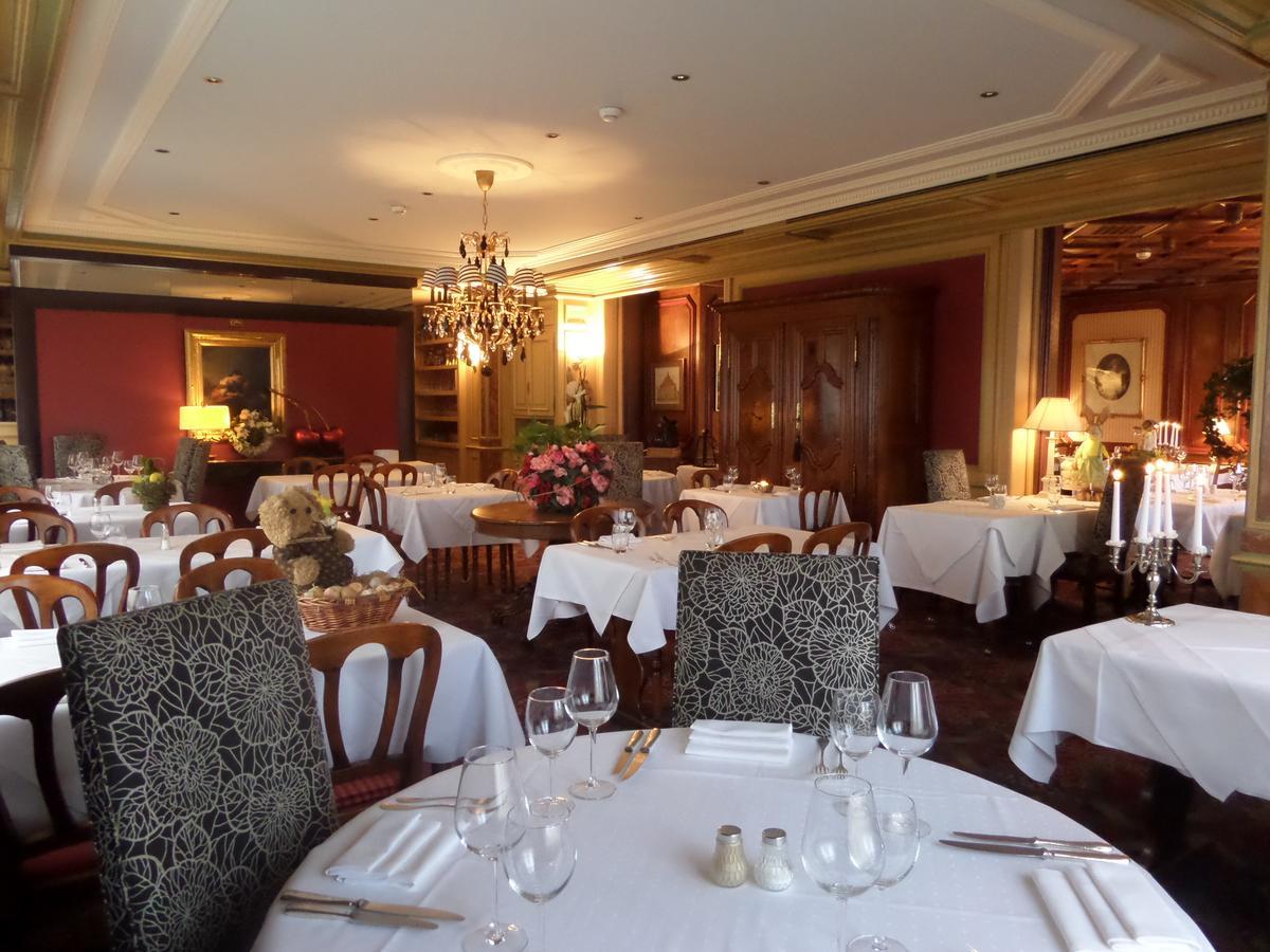 Hotel Restaurant Erckmann Chatrian Фальсбур Экстерьер фото